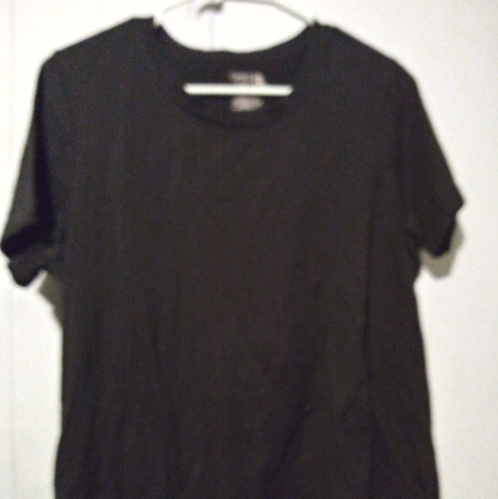 Black shirt